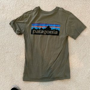 Patagonia Logo Tee Green
